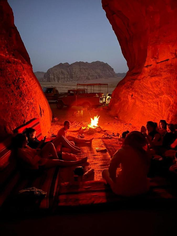 Wadi Rum Desert Heart Camp Buitenkant foto
