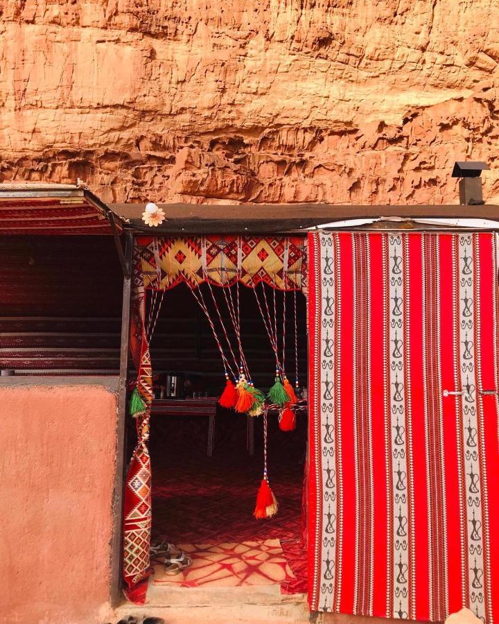 Wadi Rum Desert Heart Camp Buitenkant foto