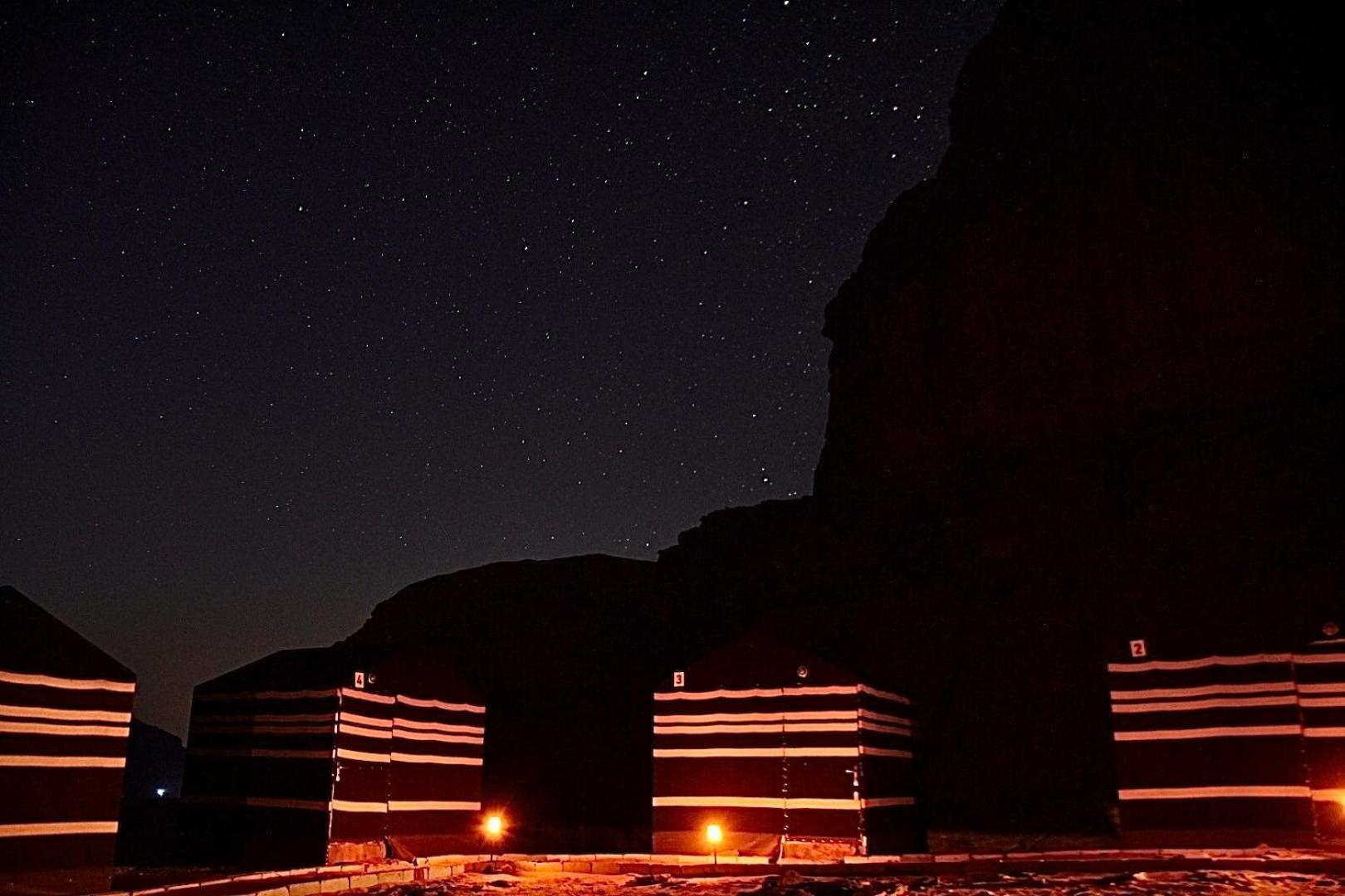 Wadi Rum Desert Heart Camp Buitenkant foto