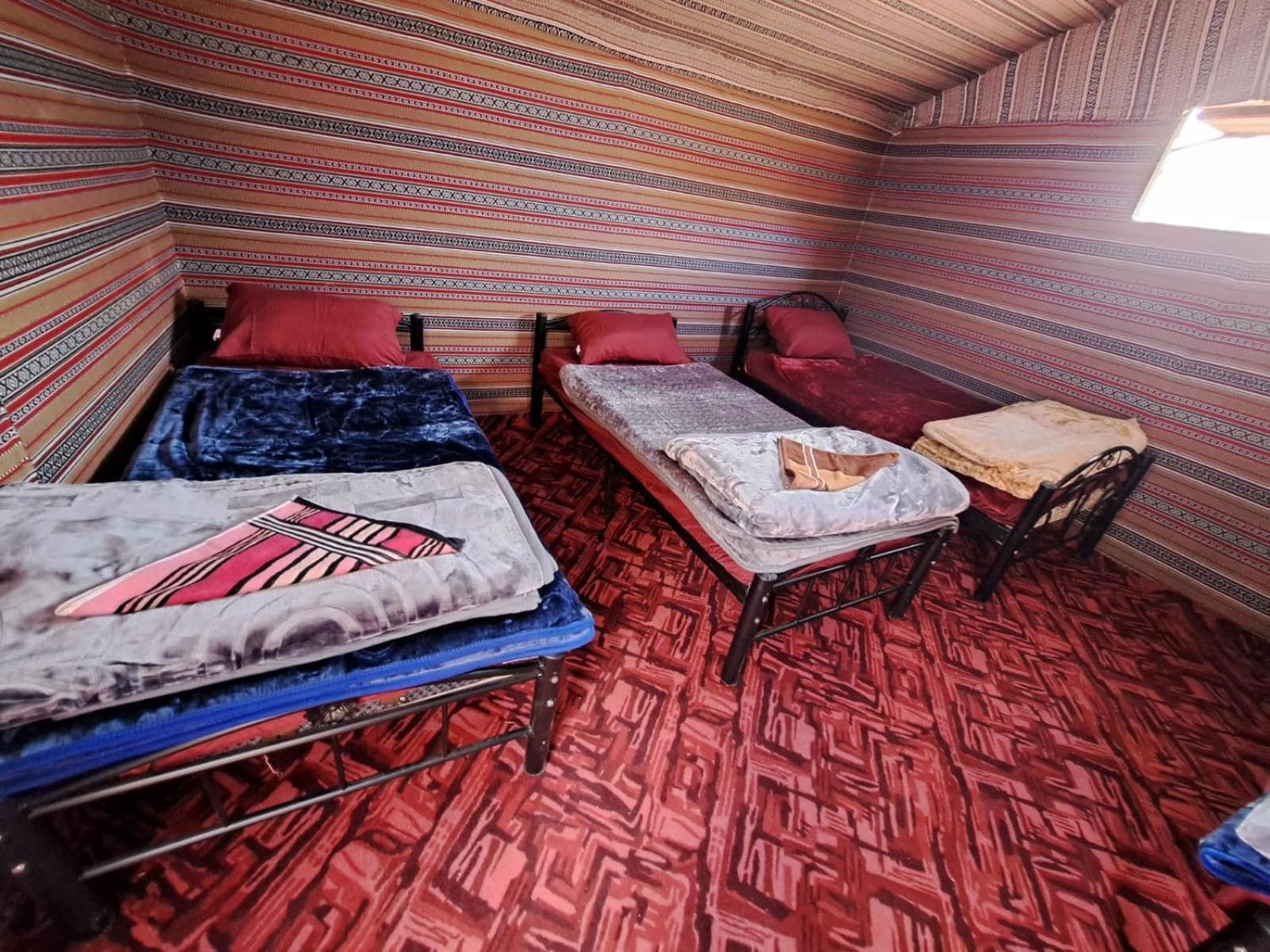 Wadi Rum Desert Heart Camp Buitenkant foto