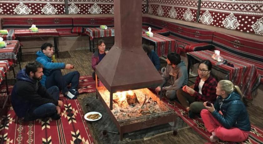 Wadi Rum Desert Heart Camp Buitenkant foto